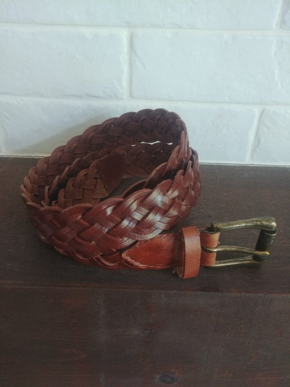 Brown braided woven leather belt Medium brass tone buckle